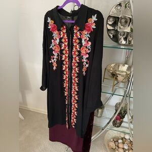 ANDREE BY UNIT Black Dress with Floral Embroidery multi fabric, velvet back